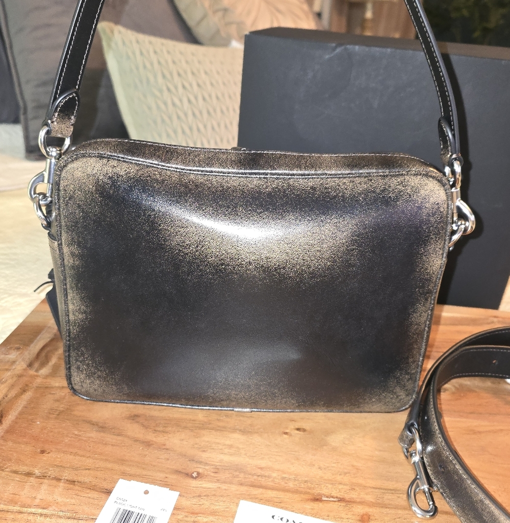 NWT Coach DAKOTA Crossbody in Loved Leather - Picture 4 of 8